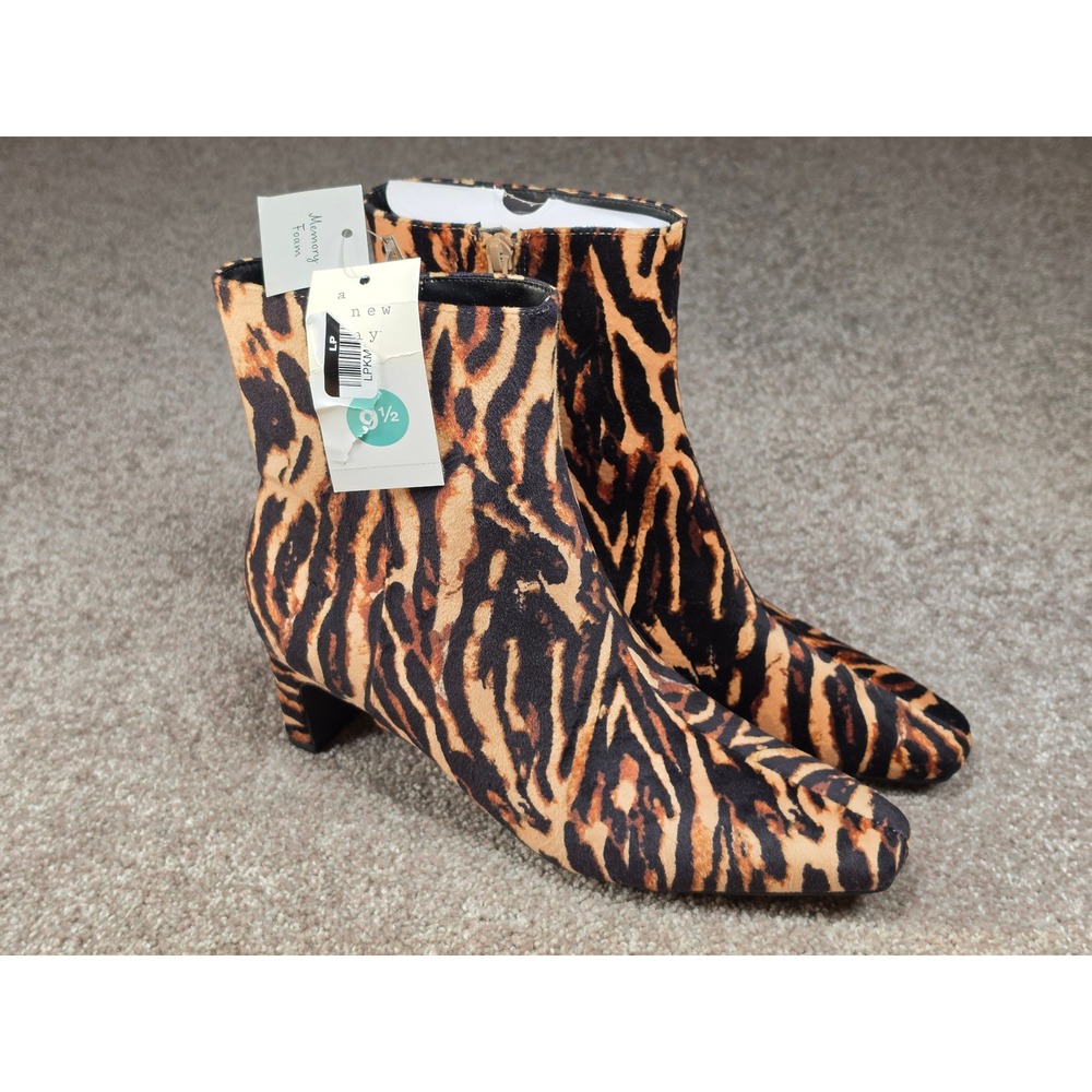 A New Day Womens Tigris Animal Print Kitten Heel Ankle Boots Brown 9.5 NEW